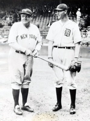 1934 Babe Ruth and Schoolboy Rowe.jpg