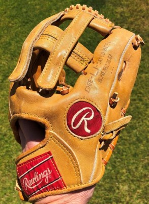 Vintage-Rawlings-KM10-Mike-Schmidt-Baseball-Glove-Left.jpg