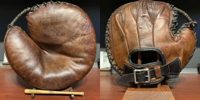 Olympian M27 Frank Hayes mitt.jpg