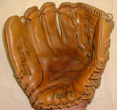 Reggie Jackson Rawlings XPG10 Front Marka.jpg