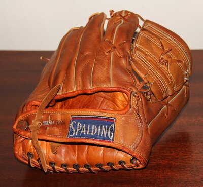 phil-rizzuto-spalding-1121-back-derek.jpg