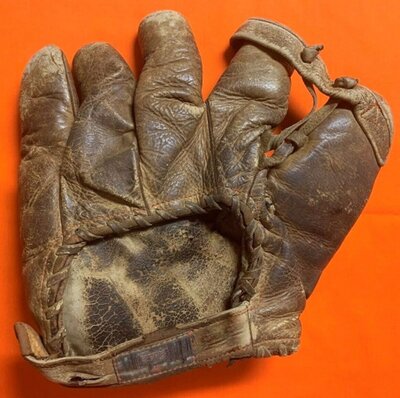 mizuno-king-patent-back (1).jpg