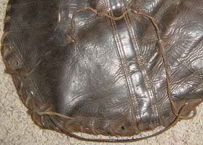 Folk Art Mitt Back 1a.jpg