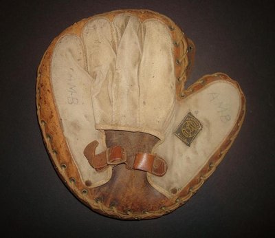 A J Reach Crescent Catchers Mitt Back1.jpg