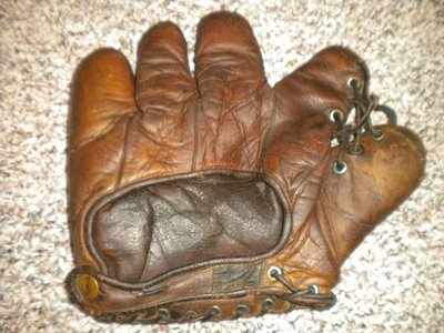 Babe Ruth Reach Back.jpg (64.83 KiB) Viewed 6048 times Babe Ruth Reach Back.jpg