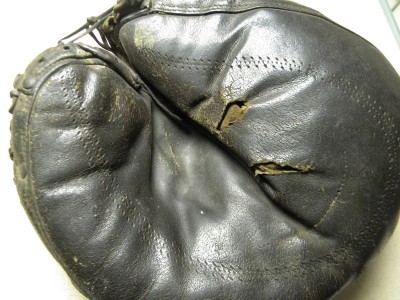 unusual catchers mitt.jpg