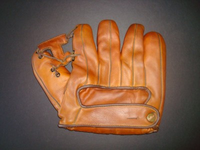 Wilson 615 Lefty Back.jpg