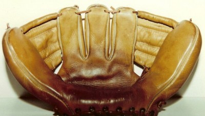 Ambidextrous Late Model Glove Front_800.jpg