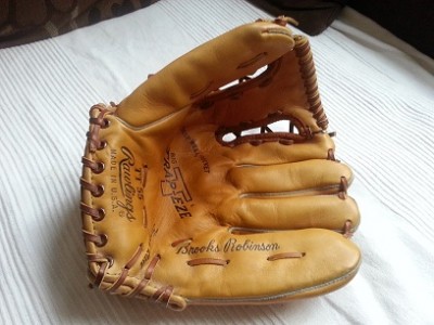 Glove1.jpg