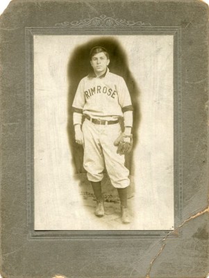 Max Goldman Primrose Base Ball Player 1905.jpg