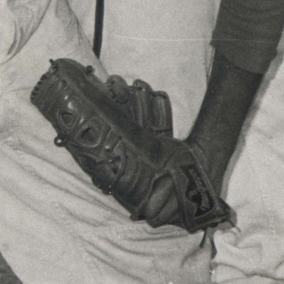Josephs_Glove-03a.jpg
