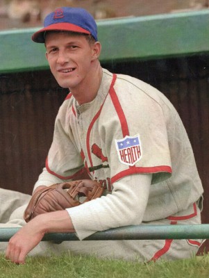 1941-44 Stan Musial with glove.jpg