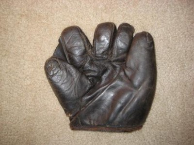 gloves%20003[1].jpg