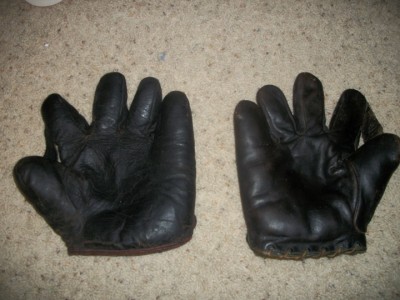 gloves.JPG