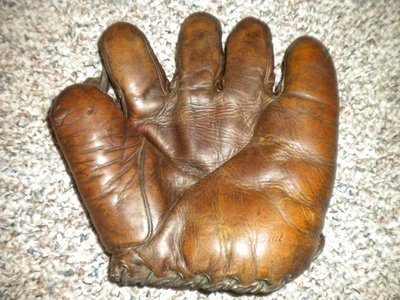 Babe Ruth Spalding Front.jpg